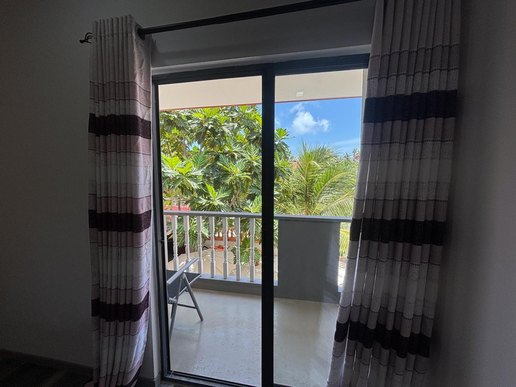 Mathiveri Thundi Inn Esterno foto